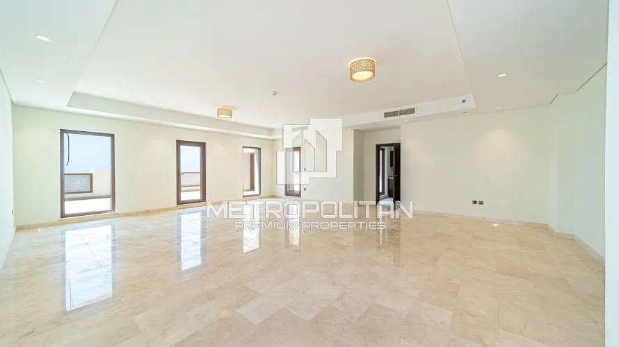 5 bedrooms penthouse for sale , Palm Jumeirah, Dubai, UAE No. 938 № 2