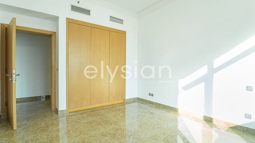 3 bedrooms apartment for sale , Palm Jumeirah, Dubai, UAE No. 503 № 12