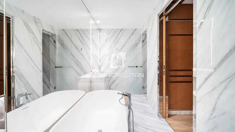 2 bedrooms apartment for sale , Palm Jumeirah, Dubai, UAE No. 989 № 18