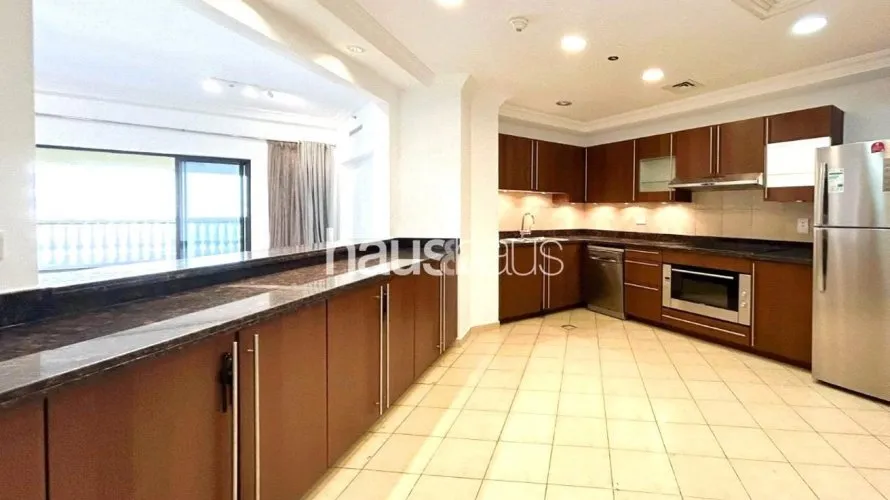 3 bedrooms apartment for sale , Golden Mile, Palm Jumeirah, Dubai, UAE No. 547 № 2