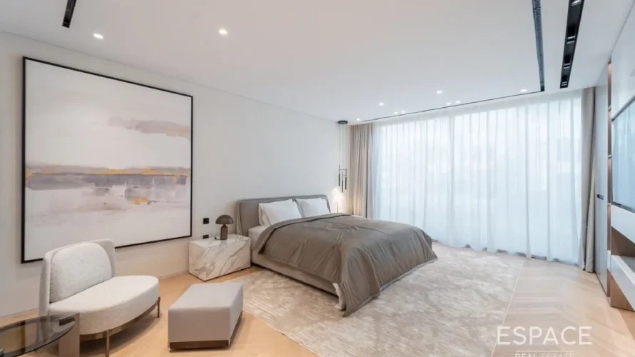 5 bedrooms villa for sale , Palm Jumeirah, Dubai, UAE No. 934 № 7