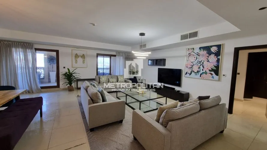 4 bedrooms apartment for sale , Palm Jumeirah, Dubai, UAE No. 465 № 2