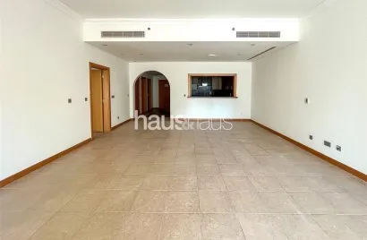 2 bedrooms apartment for sale , Shoreline Apartments, Palm Jumeirah, Dubai, UAE No. 567