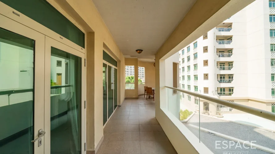 3 bedrooms apartment for sale , Palm Jumeirah, Dubai, UAE No. 863 № 9