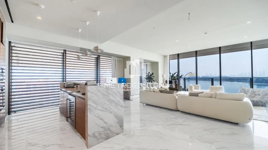 2 bedrooms apartment for sale , Palm Jumeirah, Dubai, UAE No. 1024 № 6