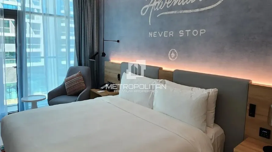 33m² apartment for sale , Seven Palm, Palm Jumeirah, Dubai, UAE No. 382 № 1