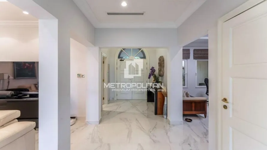 3 bedrooms villa for sale , Palm Jumeirah, Dubai, UAE No. 441 № 4