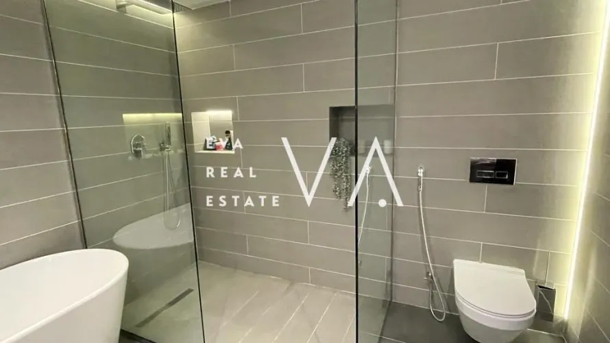 2 bedrooms apartment for sale , Palm Jumeirah, Dubai, UAE No. 676 № 10