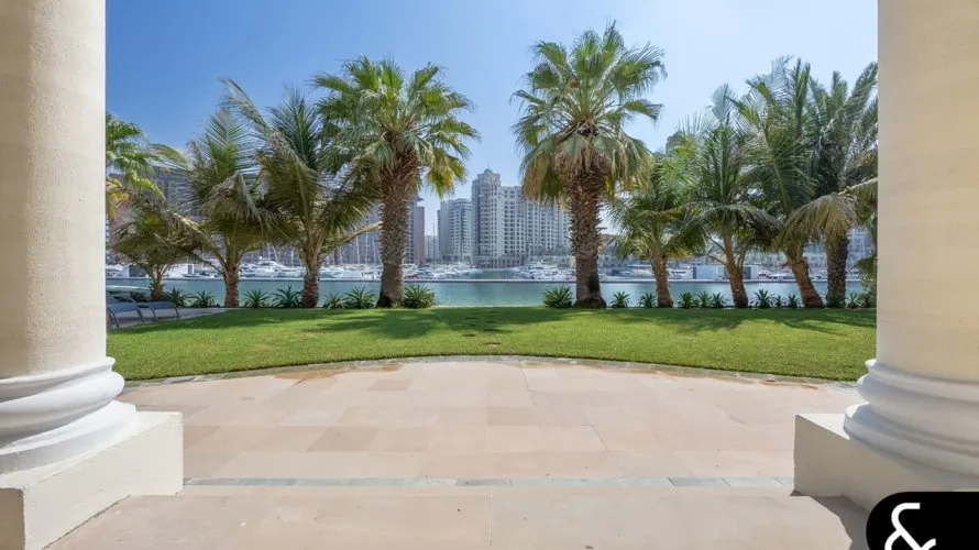 6 bedrooms villa for sale , Signature Villas, Palm Jumeirah, Dubai, UAE No. 1051 № 15