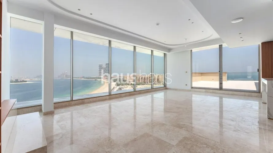 4 bedrooms penthouse for sale , Palm Jumeirah, Dubai, UAE No. 570 № 1