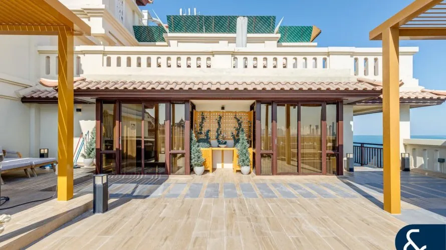 3 bedrooms apartment for sale , Palm Jumeirah, Dubai, UAE No. 1074