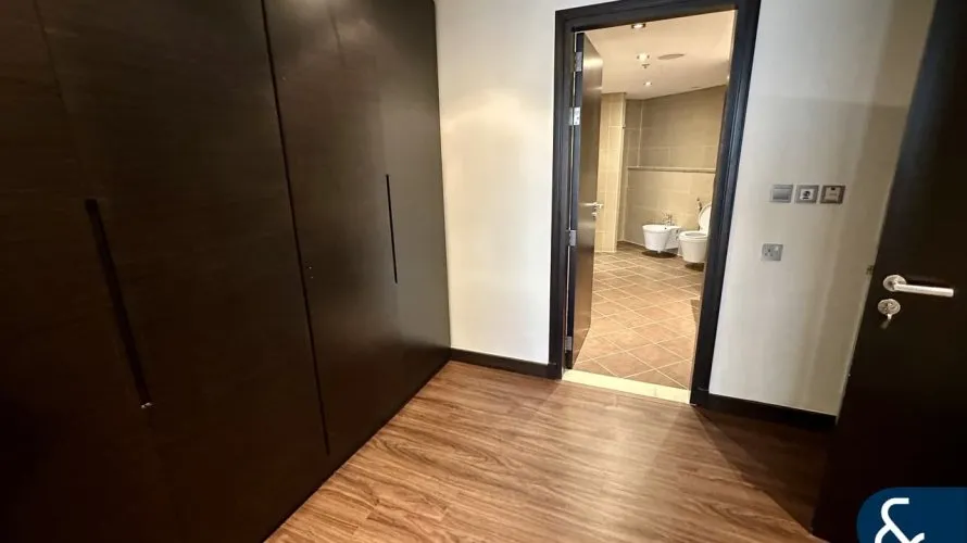 2 bedrooms apartment for sale , Palm Jumeirah, Dubai, UAE No. 1201 № 5