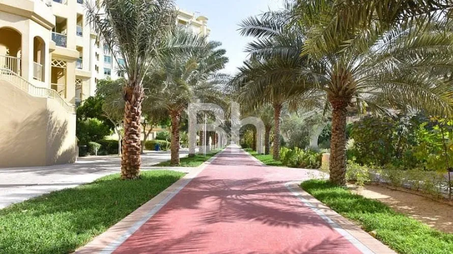 2 bedrooms apartment for sale , Palm Jumeirah, Dubai, UAE No. 771 № 5