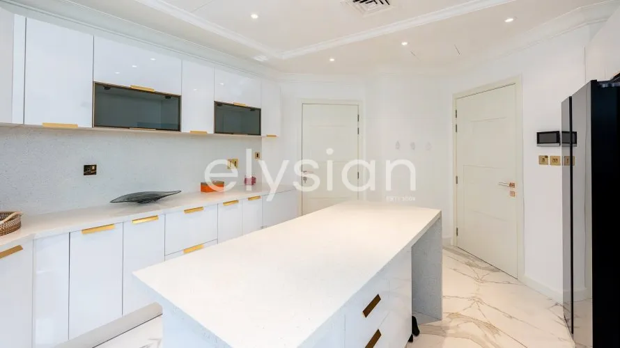 4 bedrooms villa for sale , Garden Homes, Palm Jumeirah, Dubai, UAE No. 422 № 9