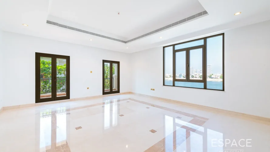 6 bedrooms villa for sale , Palm Jumeirah, Dubai, UAE No. 880 № 17