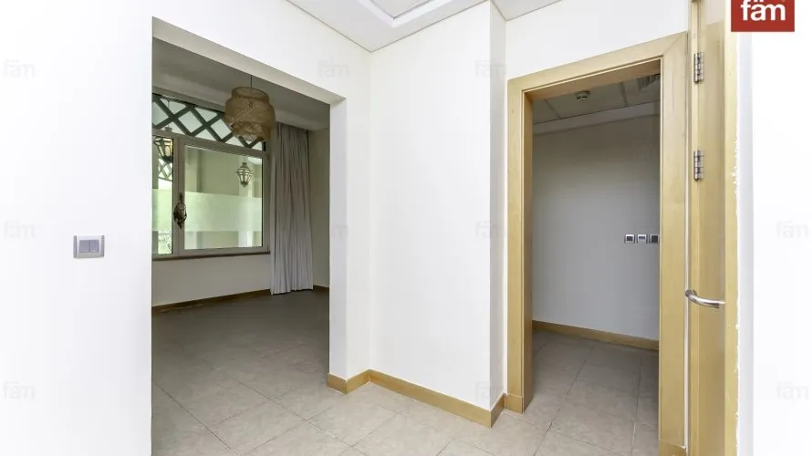 1 bedroom apartment for sale , Palm Jumeirah, Dubai, UAE No. 781 № 3