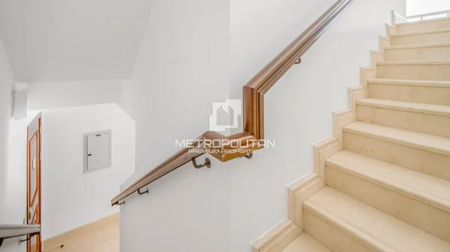 3 bedrooms townhouse for sale , Palm Jumeirah, Dubai, UAE No. 454 № 13