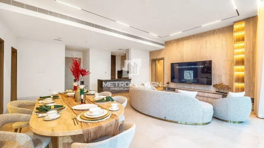 2 bedrooms apartment for sale , Oceana, Palm Jumeirah, Dubai, UAE No. 1018 № 1