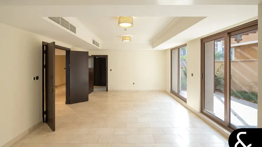 5 bedrooms villa for sale , Kingdom of Sheba, Palm Jumeirah, Dubai, UAE No. 1060 № 12