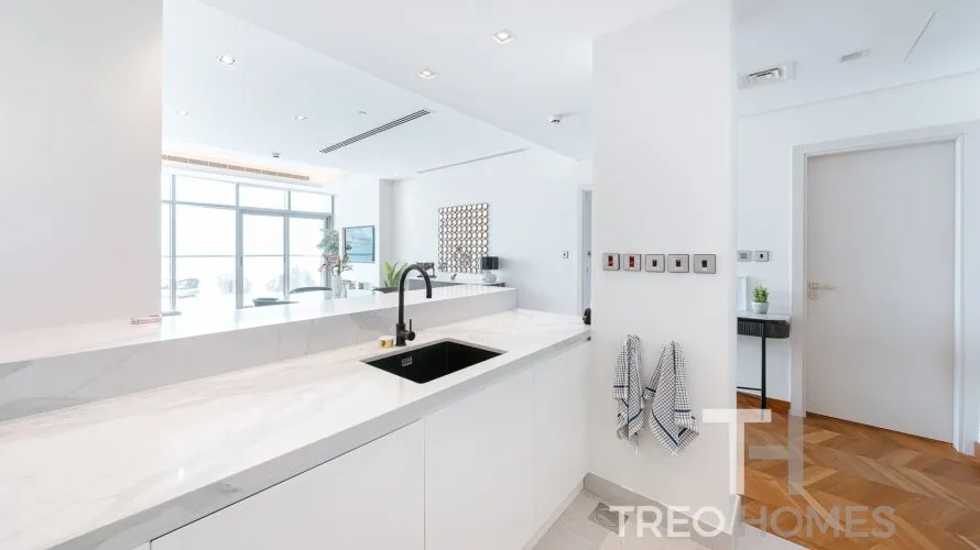 2 bedrooms apartment for sale , Palm Jumeirah, Dubai, UAE No. 473 № 7