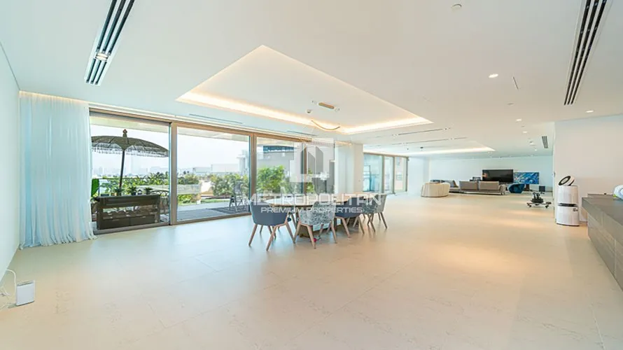 3 bedrooms apartment for sale , Palm Jumeirah, Dubai, UAE No. 329 № 28