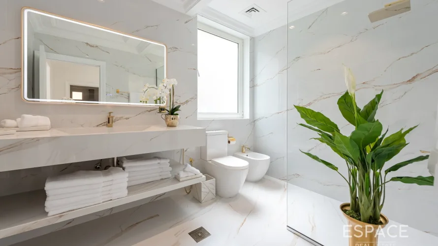 6 bedrooms villa for sale , Palm Jumeirah, Dubai, UAE No. 933 № 13