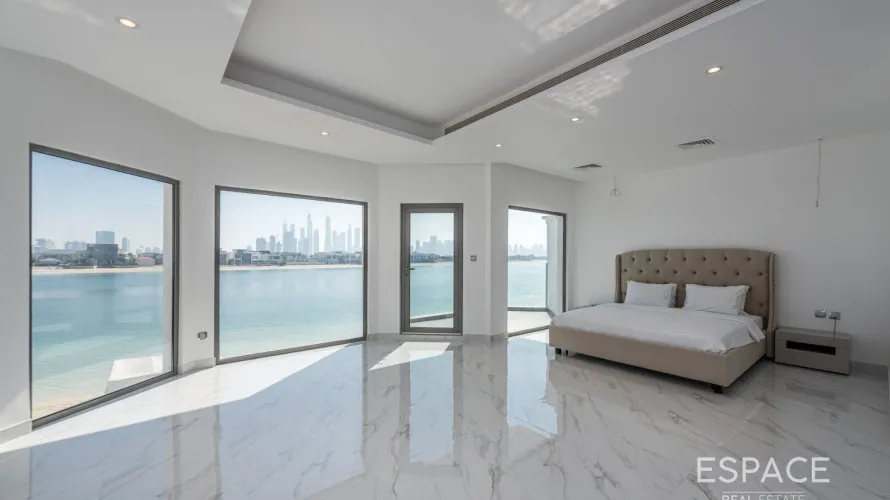 4 bedrooms villa for sale , Palm Jumeirah, Dubai, UAE No. 878 № 7