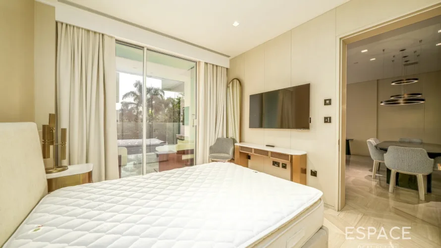 2 bedrooms apartment for sale , Palm Jumeirah, Dubai, UAE No. 877 № 7