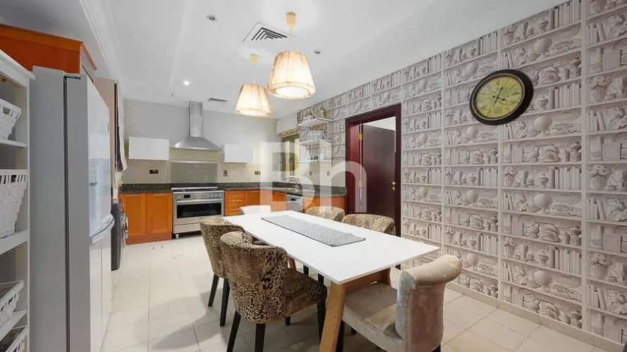 4 bedrooms villa for sale , Palm Jumeirah, Dubai, UAE No. 777 № 24