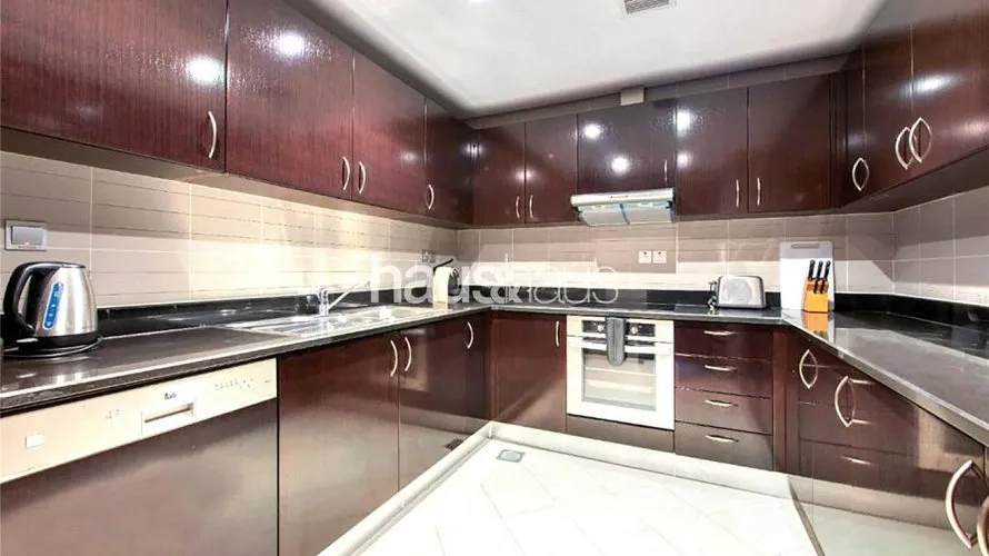 1 bedroom apartment for sale , Palm Jumeirah, Dubai, UAE No. 558 № 2