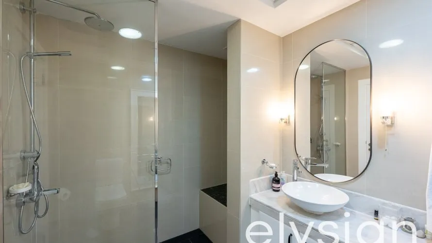 2 bedrooms apartment for sale , Shoreline Apartments, Palm Jumeirah, Dubai, UAE No. 418