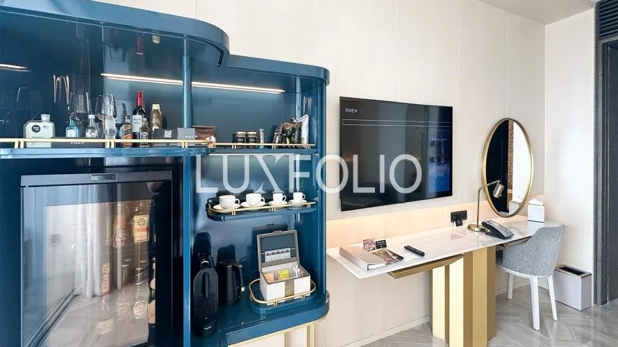 Studio apartment for sale , FIVE Palm Jumeirah, Palm Jumeirah, Dubai, UAE No. 621 № 2