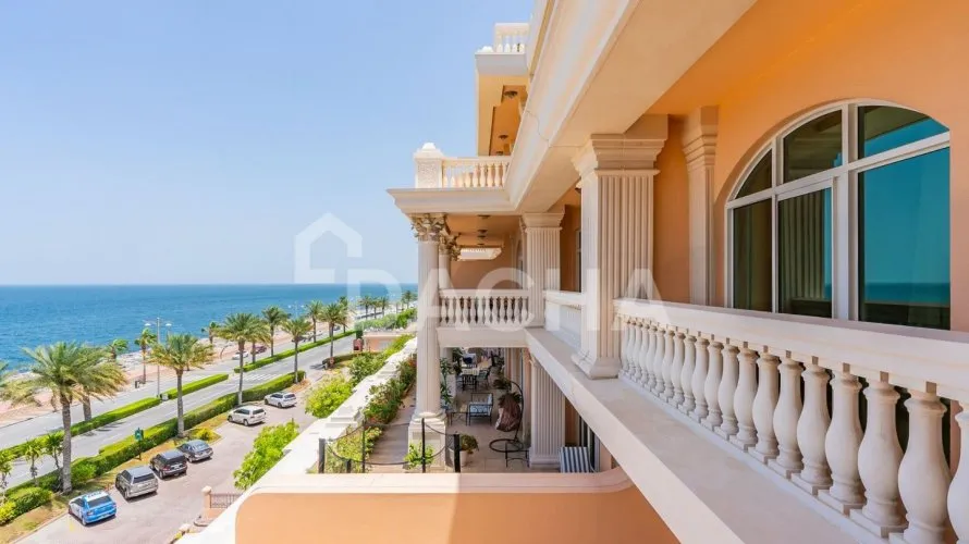2 bedrooms apartment for sale , The Crescent, Palm Jumeirah, Dubai, UAE No. 1569 № 24