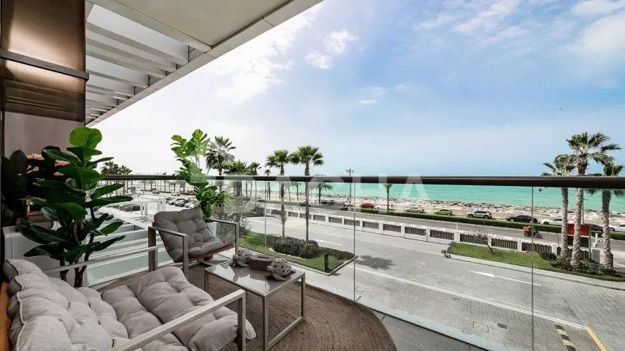2 bedrooms apartment for sale , The Crescent, Palm Jumeirah, Dubai, UAE No. 1553 № 1