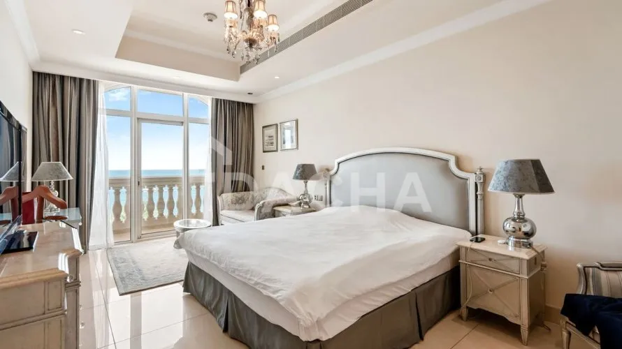 2 bedrooms apartment for sale , The Crescent, Palm Jumeirah, Dubai, UAE No. 1569 № 4