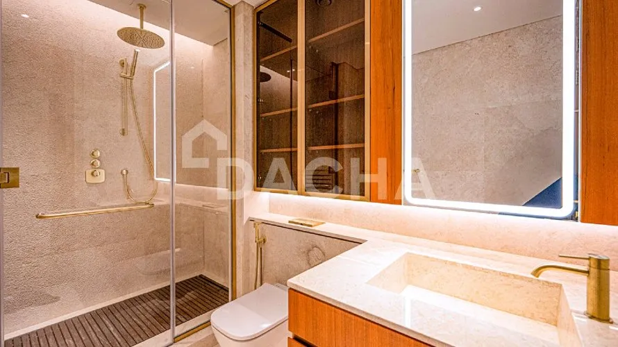 2 bedrooms apartment for sale, The Crescent, Palm Jumeirah, Dubai, UAE No. 1719 № 5