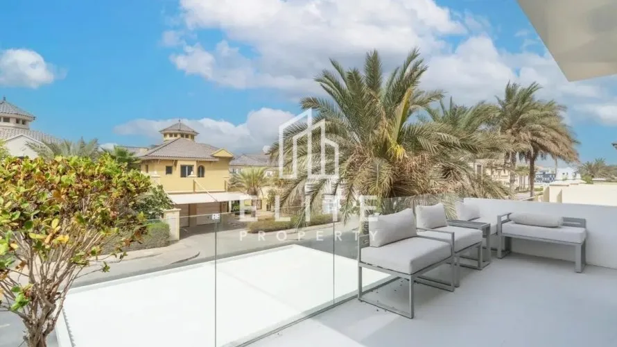 6 bedrooms villa for sale, Palm Jumeirah, Dubai, UAE No. 2001 № 24