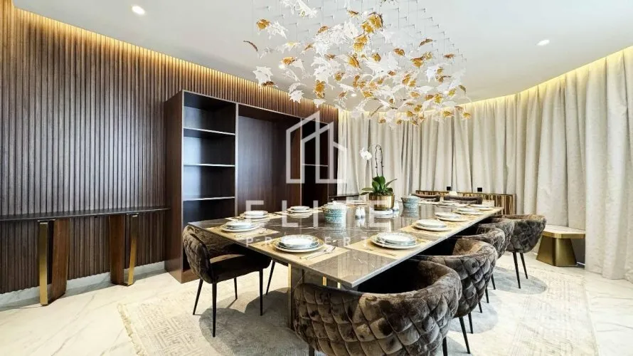 5 bedrooms villa for sale, Palm Jumeirah, Dubai, UAE No. 2005 № 2