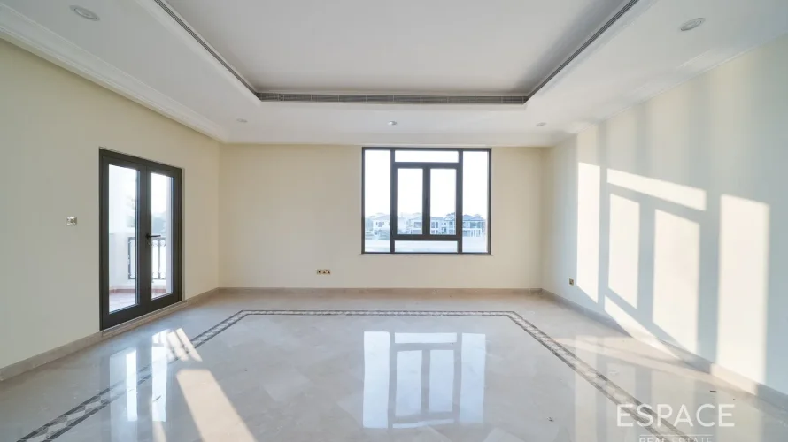 6 bedrooms villa for sale, Palm Jumeirah, Dubai, UAE No. 2043 № 18