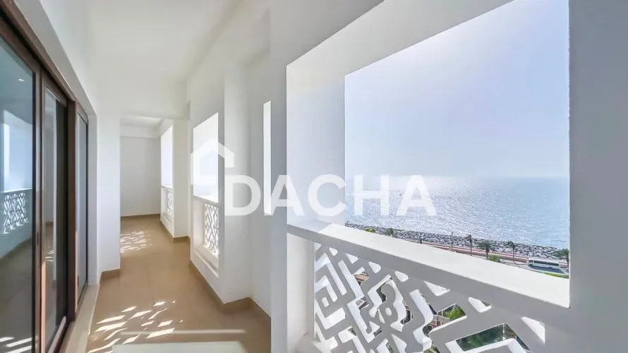 3 bedrooms apartment for sale, The Crescent, Palm Jumeirah, Dubai, UAE No. 1773 № 1