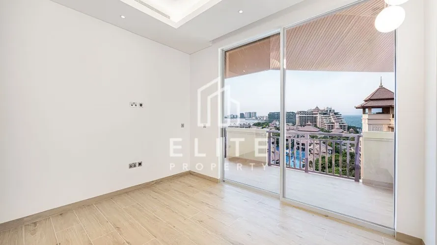 4 bedrooms penthouse for sale, Palm Jumeirah, Dubai, UAE No. 1977 № 10