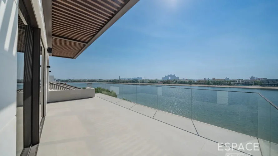 5 bedrooms villa for sale, Palm Jumeirah, Dubai, UAE No. 2024 № 18