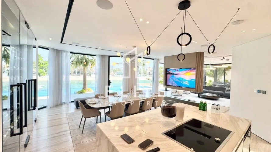 5 bedrooms villa for sale, Garden Homes, Palm Jumeirah, Dubai, UAE No. 1981 № 12