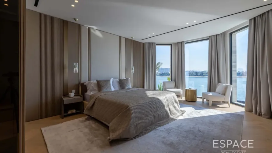 5 bedrooms villa for sale, Palm Jumeirah, Dubai, UAE No. 2027 № 7
