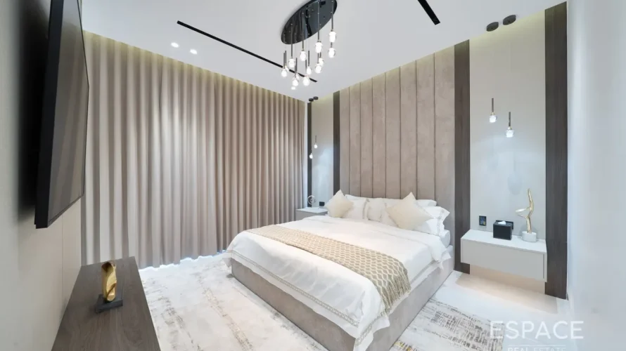 4 bedrooms villa for sale, Palm Jumeirah, Dubai, UAE No. 2050 № 9