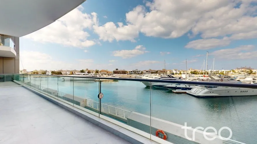 2 bedrooms apartment for sale, Palm Jumeirah, Dubai, UAE No. 1907 № 1