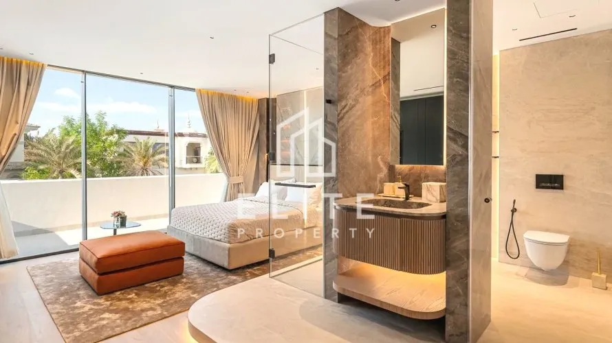 5 bedrooms villa for sale, Palm Jumeirah, Dubai, UAE No. 2006 № 11