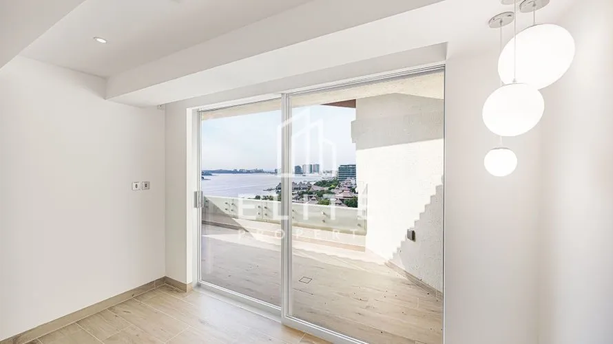 4 bedrooms penthouse for sale, Palm Jumeirah, Dubai, UAE No. 1977 № 13