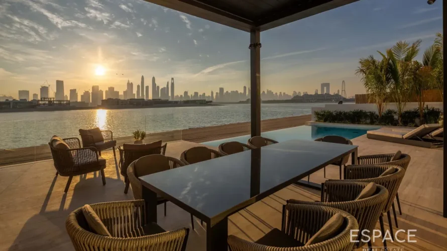 5 bedrooms villa for sale, Palm Jumeirah, Dubai, UAE No. 2027