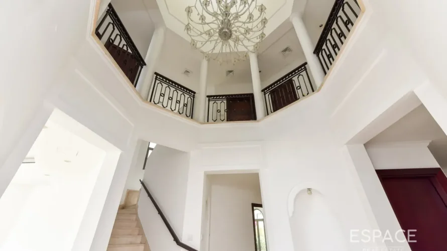4 bedrooms villa for sale, Palm Jumeirah, Dubai, UAE No. 2034 № 10